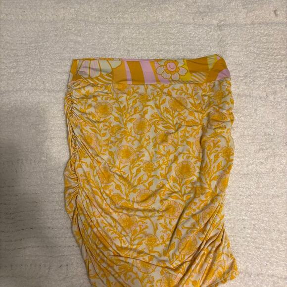 Free People She's Something Else Yellow Floral Print Mini Skirt Small - Picture 7 of 7